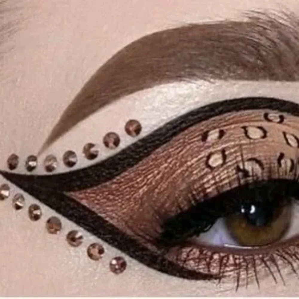 ESTATE PRECISION LIQUID LINER FELT TIP BLACK EYELINER